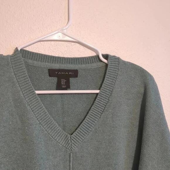 Tahari light teal knit sweater size M - Picture 4 of 6